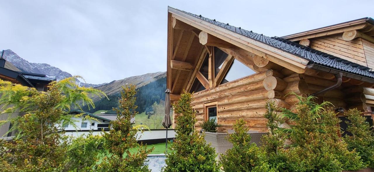 Hideaway Zugspitz Berwang Luaran gambar